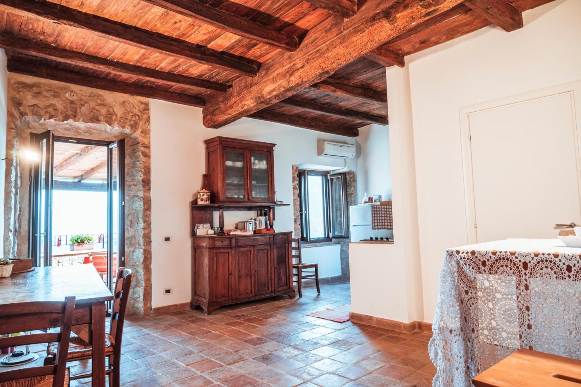 Locanda Persei Bed & Breakfast Prossedi Dış mekan fotoğraf